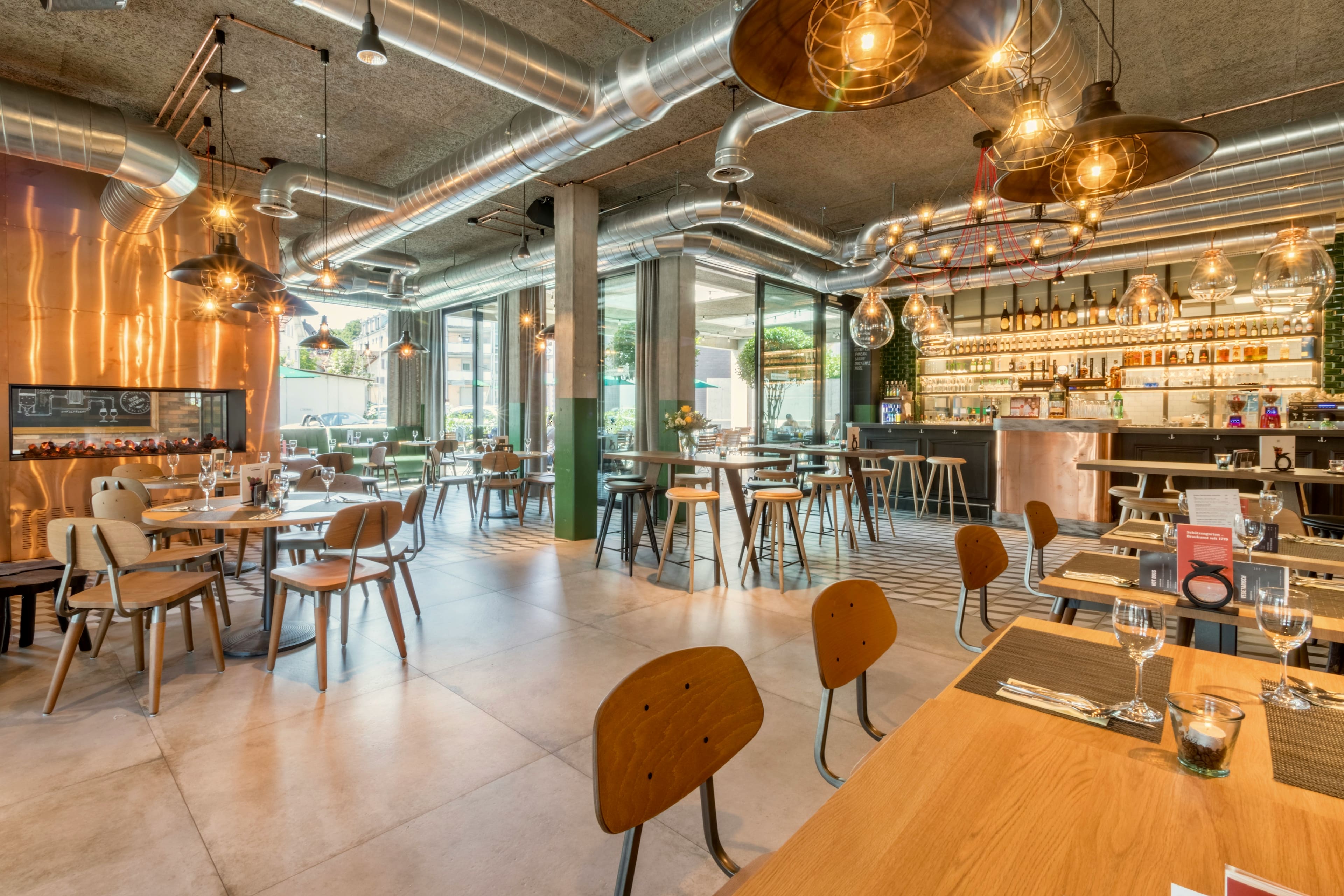 Fast Food & Restaurant
